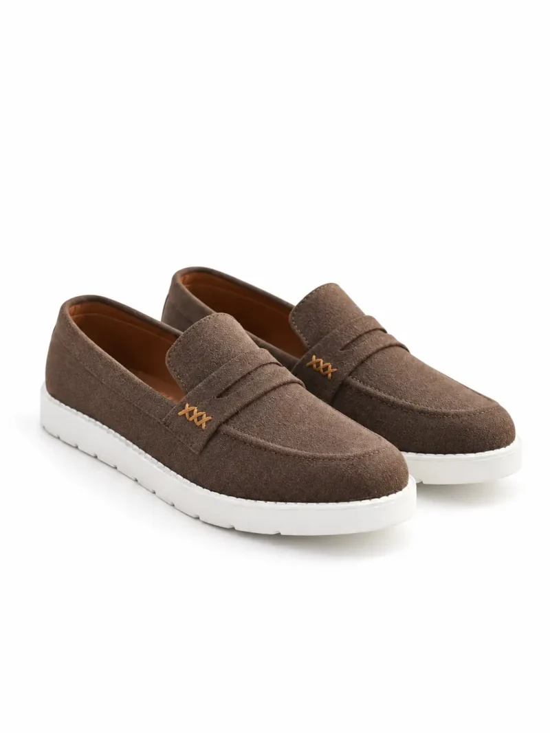 Chunky loafer brown color