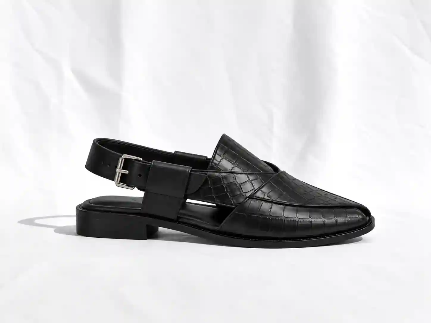 Dastaan Peshawari chappal Collection